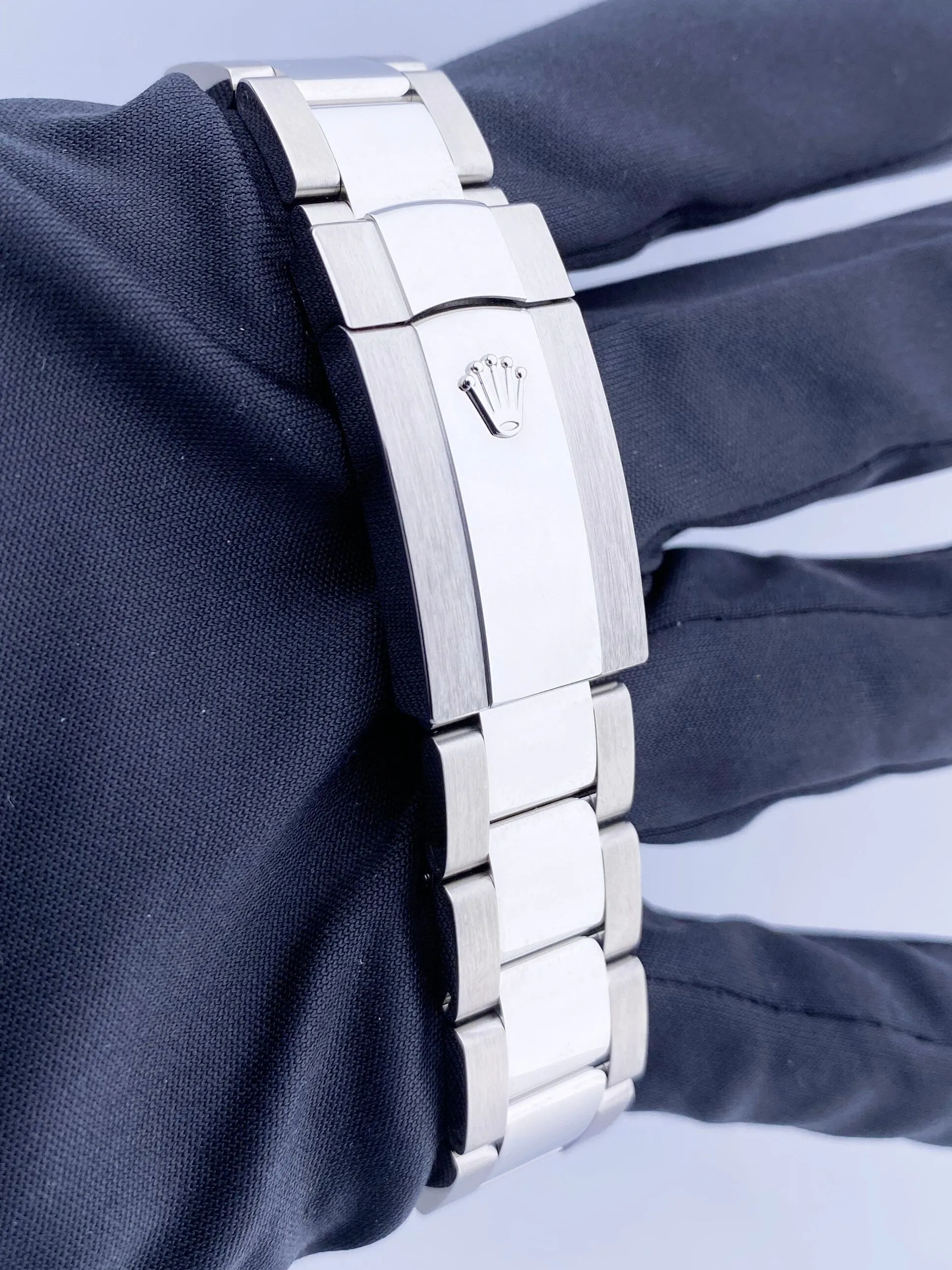 Rolex Datejust 41 126300 White Dial Mens Watch Box Papers