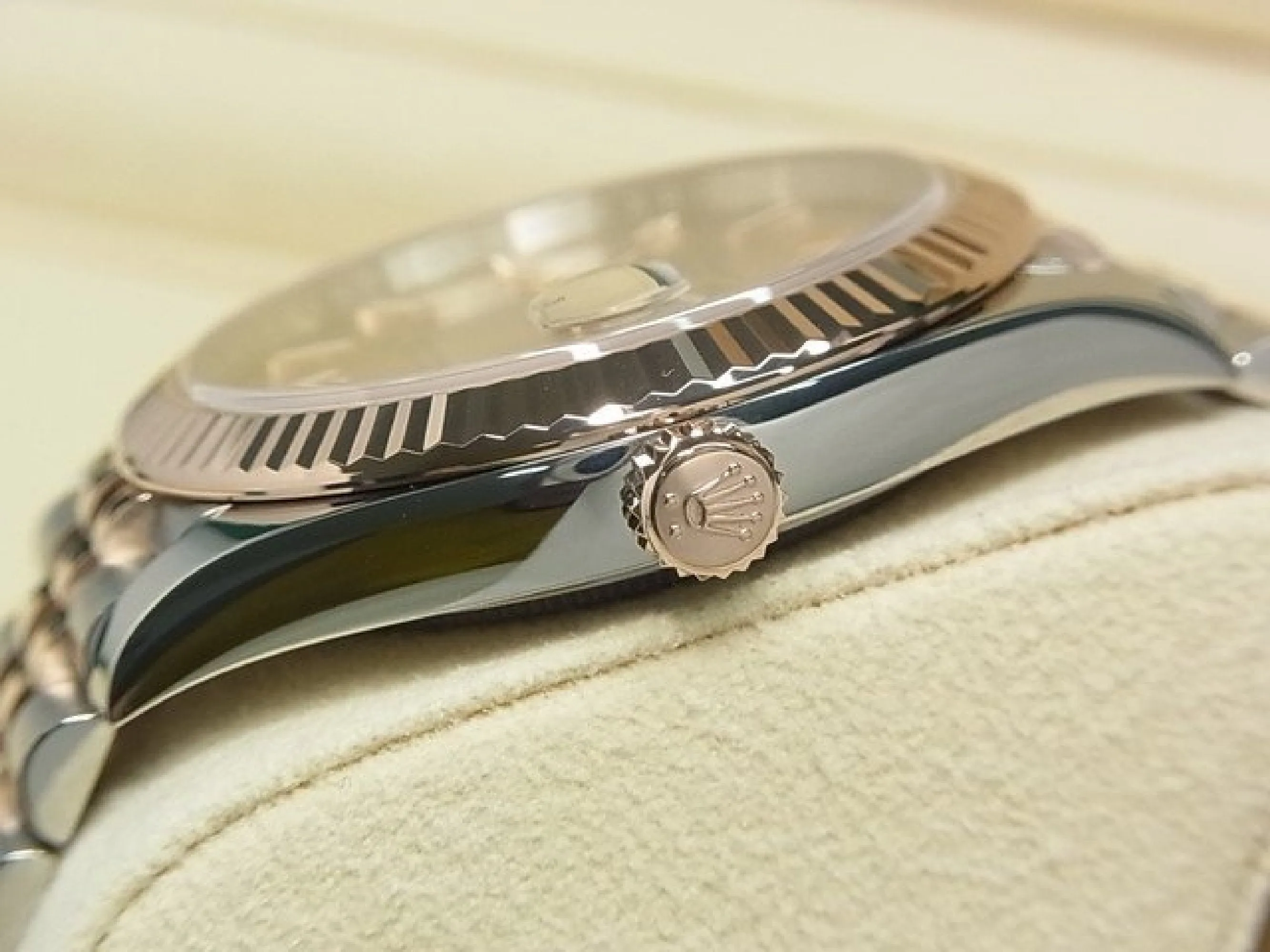 ROLEX Datejust 41 SS x Everose Gold Sundust Dial 126631 Mens 180239542