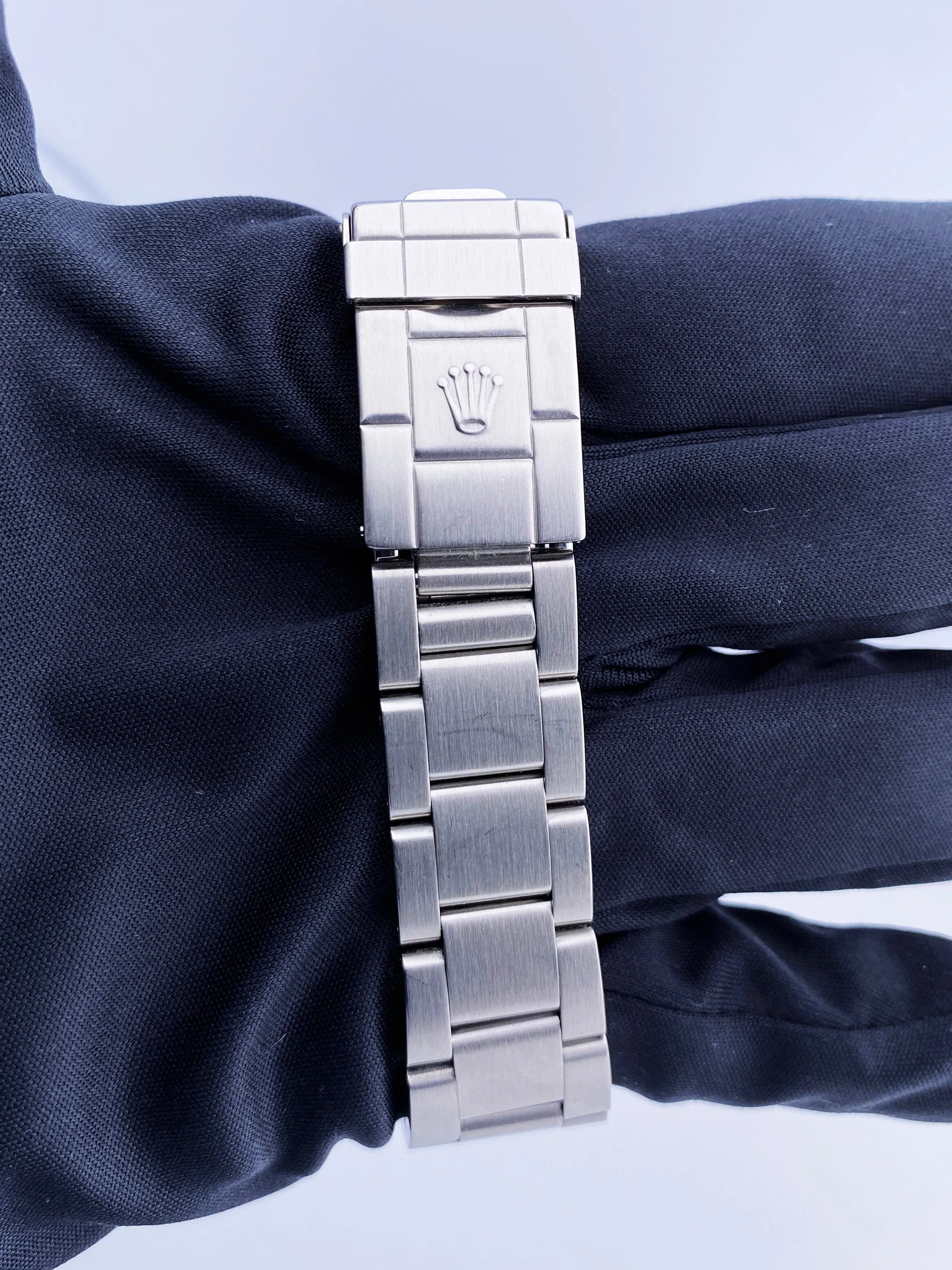Rolex Explorer 114270 Mens Watch