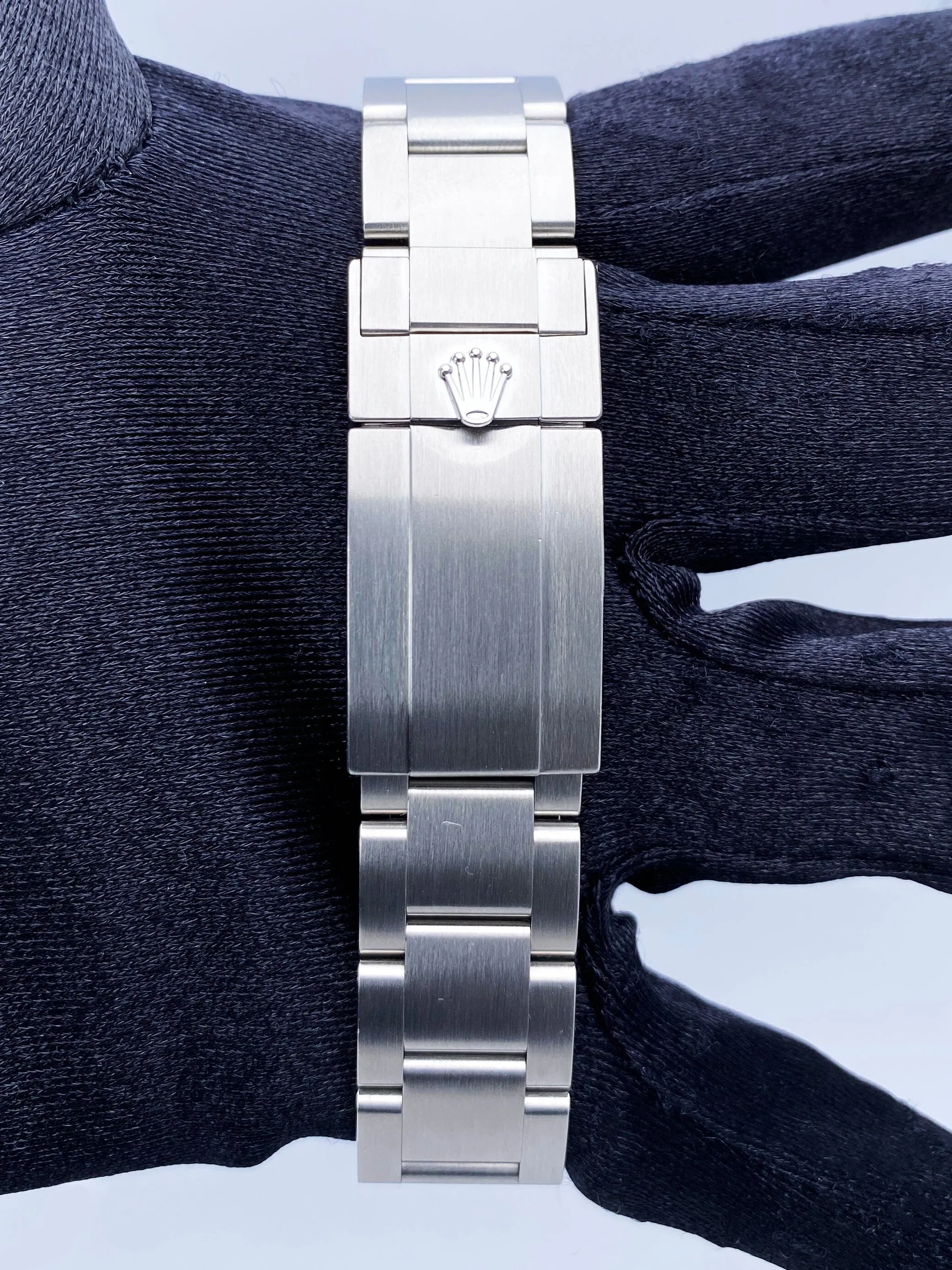 Rolex Explorer 214270 Mens Watch Box Papers