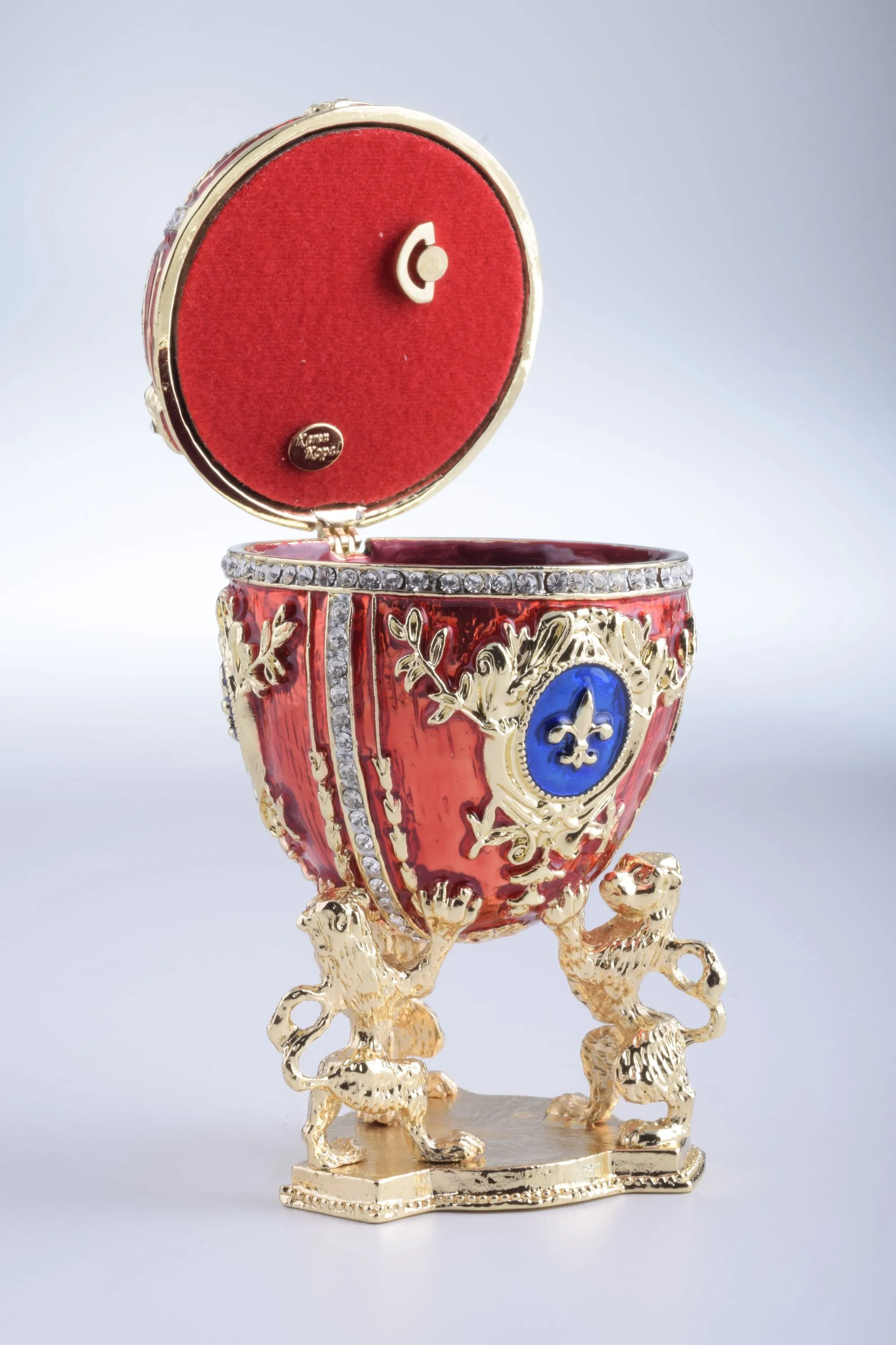 Royal Red Egg