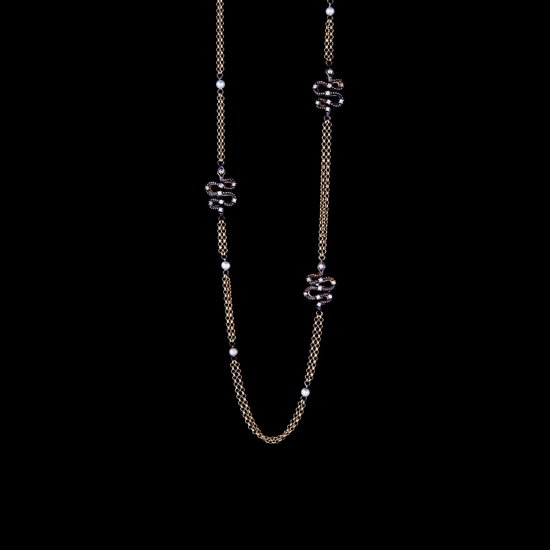 SERPENT STATION CHAIN