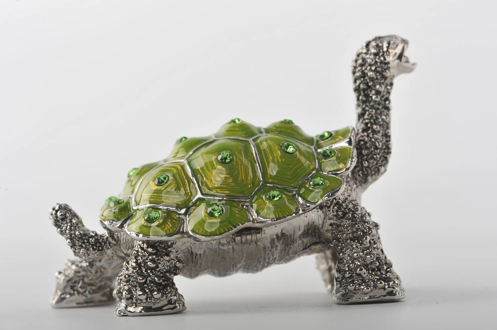 Silver & Green Turtle