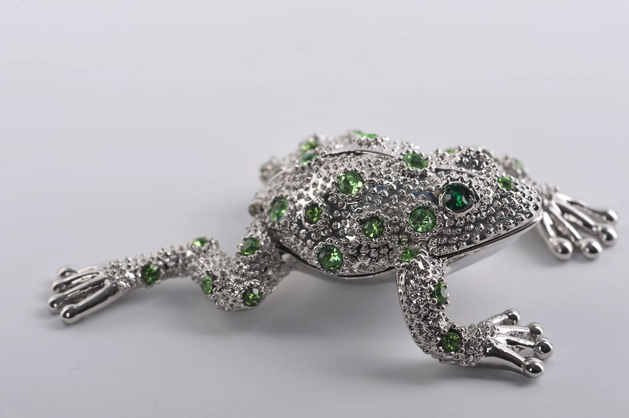 Silver Frog with Green Crystals