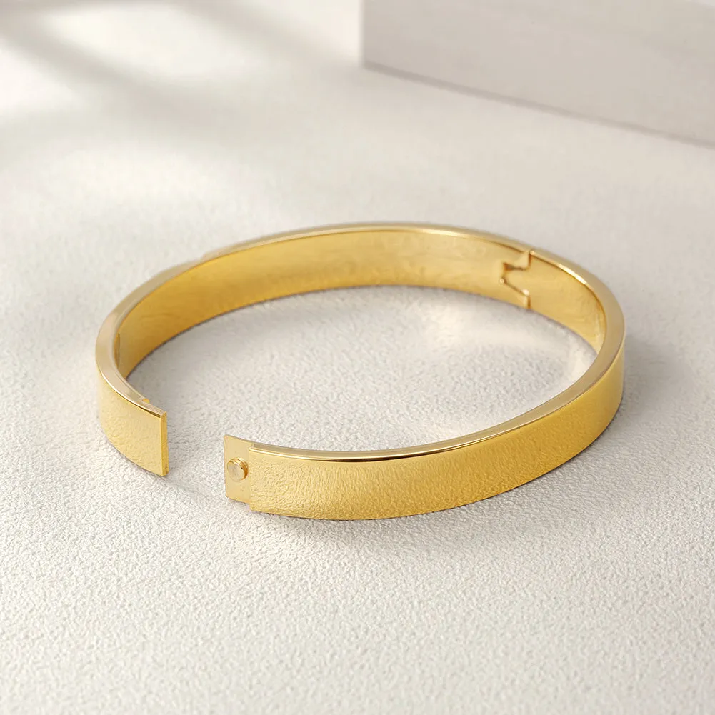Stainless Steel Creative Smooth Bracelet-NSB1589ST
