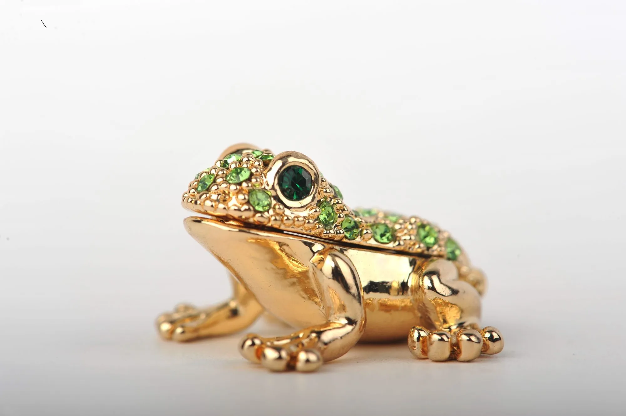 Tiny Gold & Green Sitting Toad
